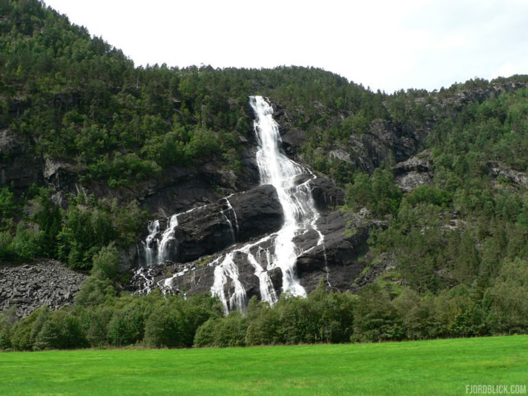 Der Vidfoss, nicht weit entfernt vom Låtefoss