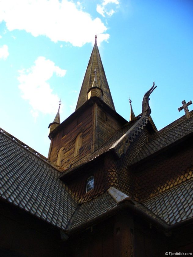Stabkirche in Lom