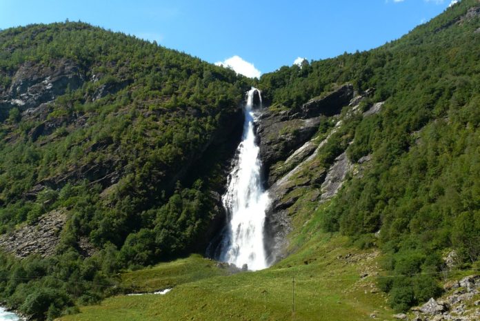 Der Avdalsfossen (