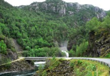 Røldalsvegen (Rv520) zwischen Sauda und Røldal)