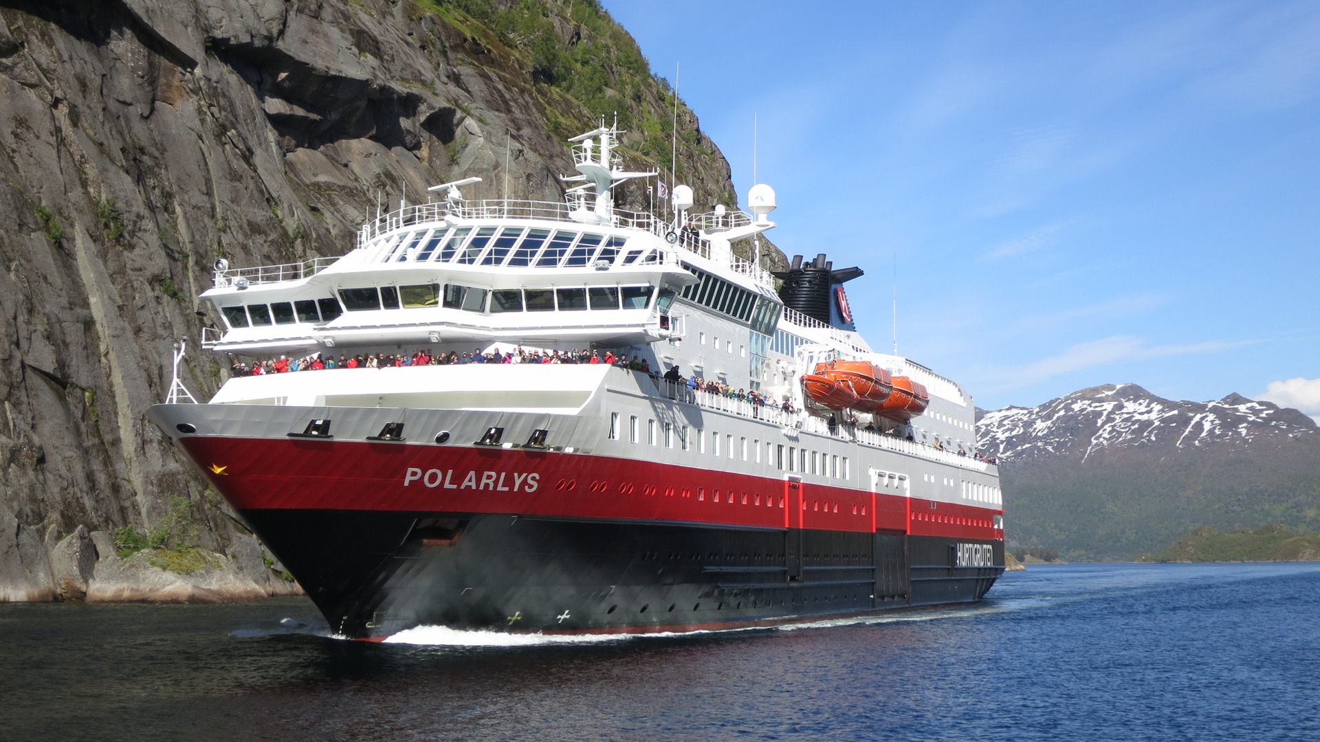 MS Polarlys der Hurtigruten