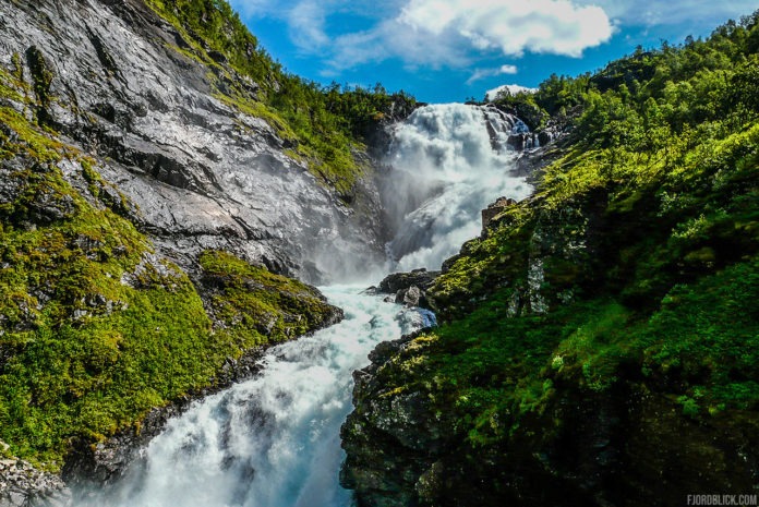 Kjosfossen